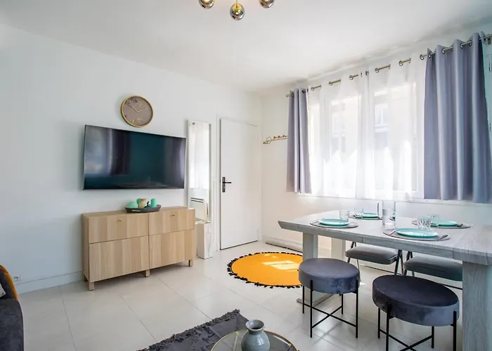 Apartment Maison Morny